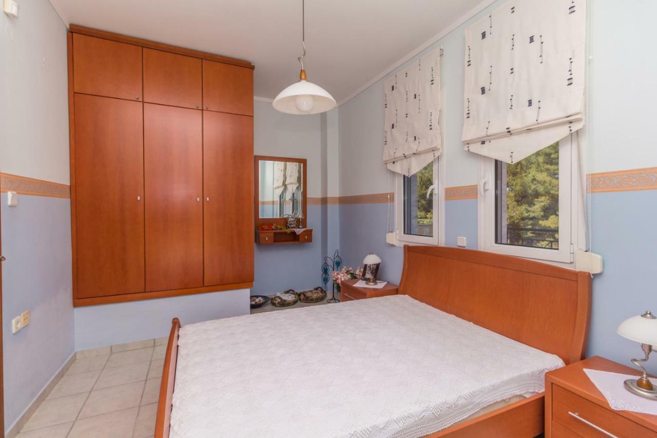 Kyrana Apartments Paliouri Bagian luar foto