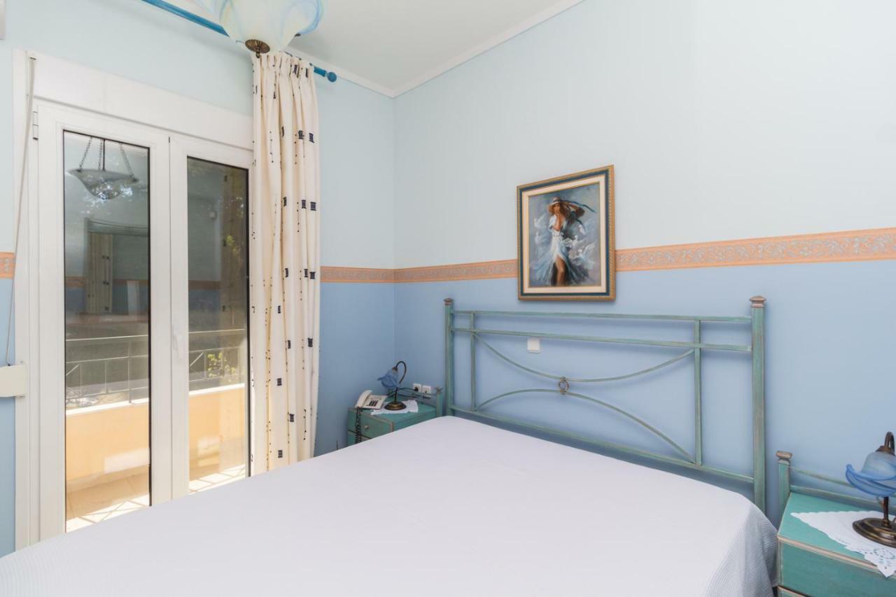 Kyrana Apartments Paliouri Bagian luar foto