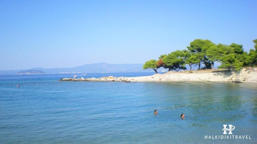 Kyrana Apartments Paliouri Bagian luar foto